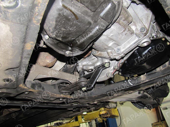 Замена масла в двигателе Nissan Pathfinder