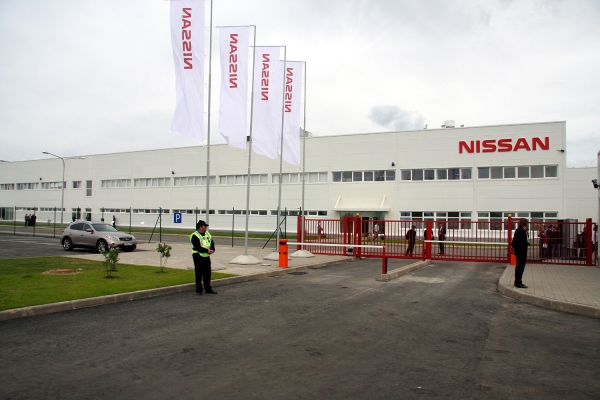 Русские бамперы Nissan экспортируются в Европу